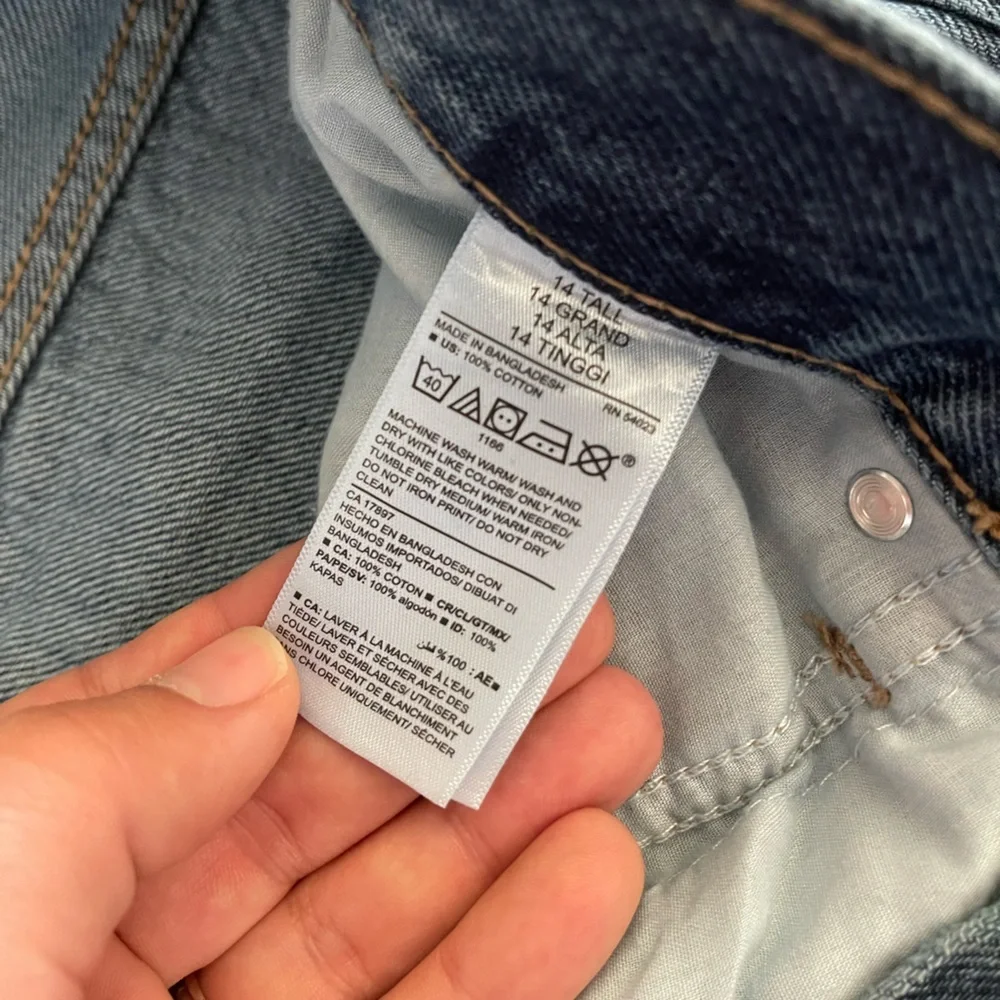 Old Navy High Rise Slouchy Straight Tall Jeans - Picture 10 of 10